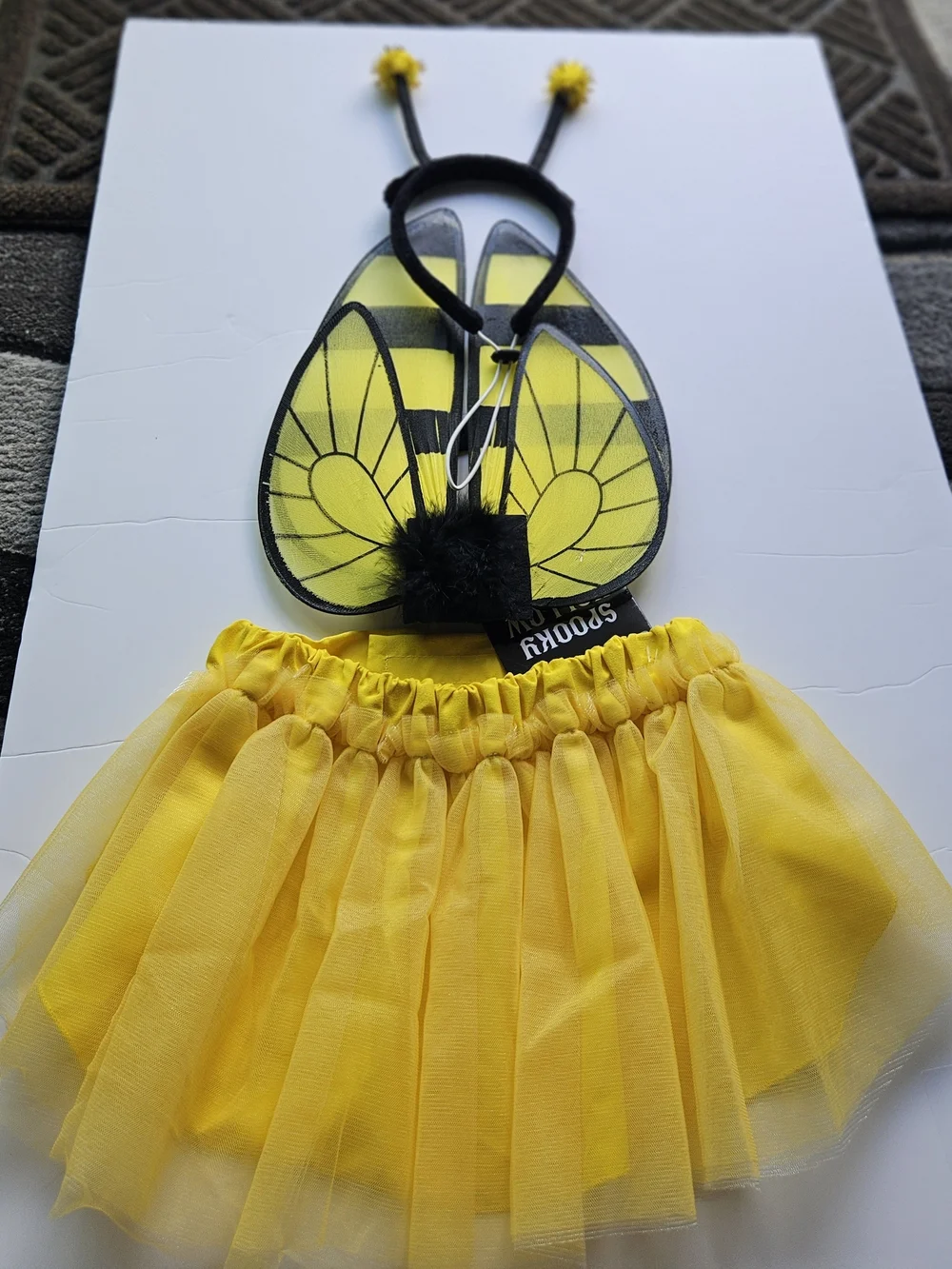 3-piece bumblebee pet costume